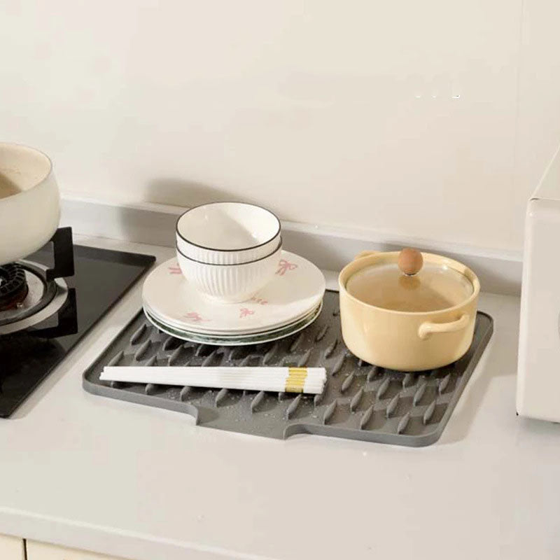 KitchenMat™ | Schräge Silikon-Abtropfmatte – hitzebeständig und rutschfest