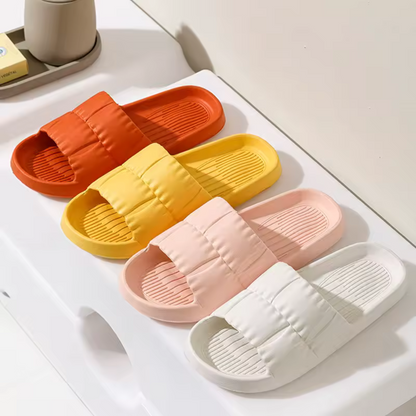ComfySlippers™ | Weiche, elegante Hausschuhe für den Alltag