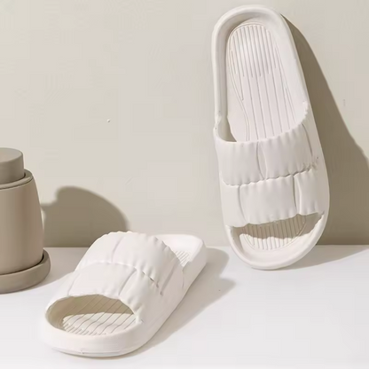 ComfySlippers™ | Weiche, elegante Hausschuhe für den Alltag